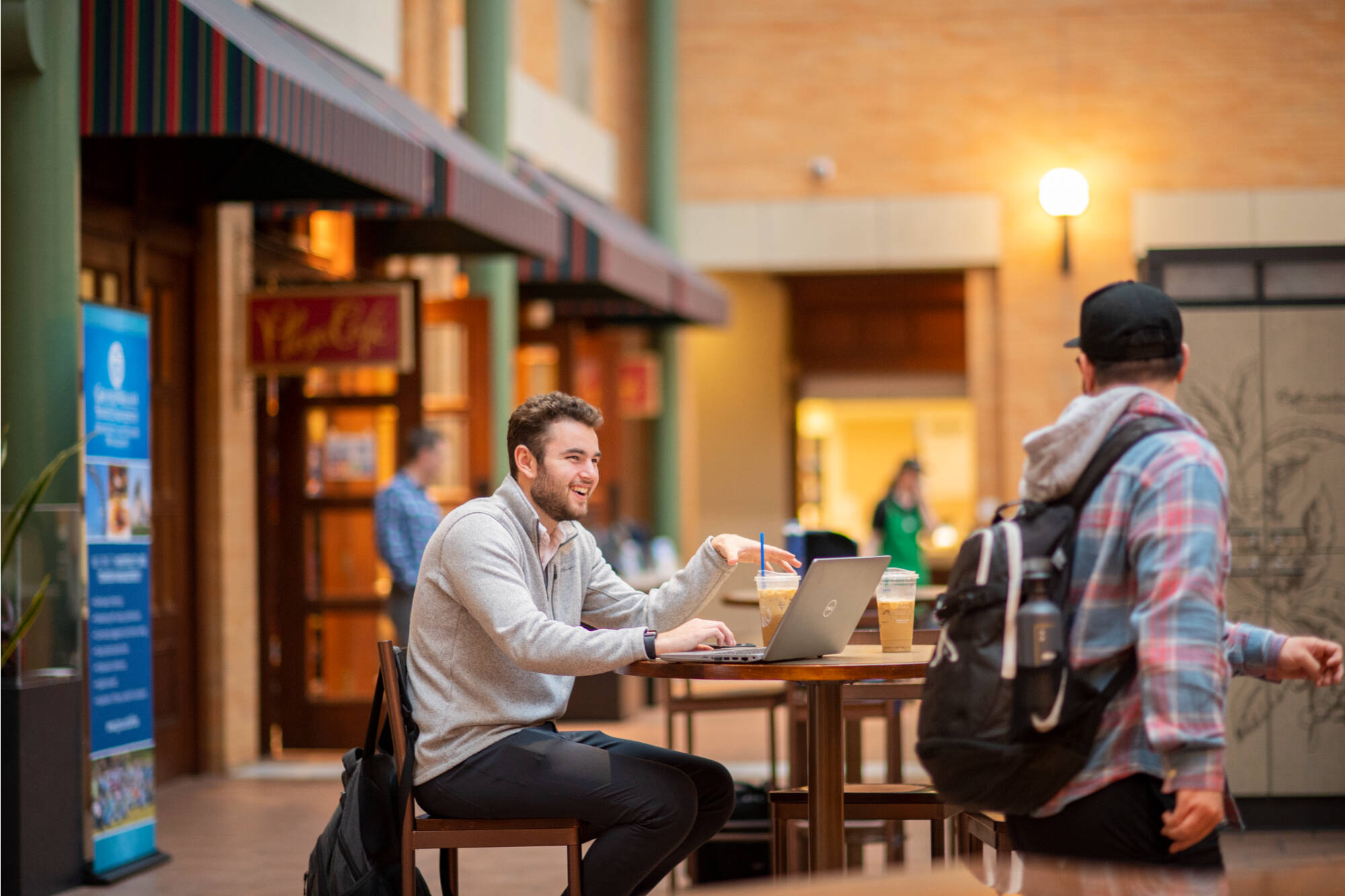 GVSU students in the DeVos dining area